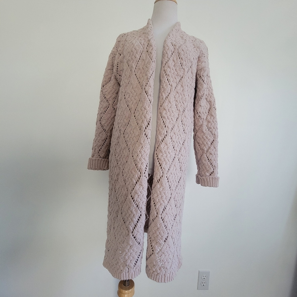 Moon&Madison Open Front Long Cardigan Chunky Geo Fuzzy Knit Light Beige Sweater
